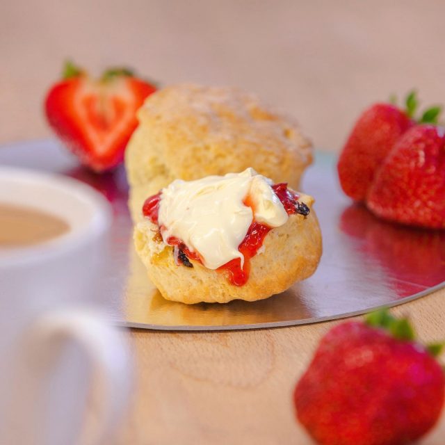 Happy National Cream Tea Day! There’s nothing like stopping for tea and a lovely warm scone with jam and lashings of clotted cream. It’s Cornish all the way for me, jam first and then a generous helping of cream. 
Thanks 📸 @nesbitt.luke 
#creamteaday #nationalcreamteaday #scone #jam #cream #creamtea #clottedcream #cornish #jamfirst #homemade #homebaking #bakerbeach
