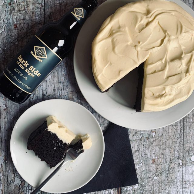 Welcome to the Dark Side! Deep, dark and densely delicious chocolate cake made with Yates Brewery Dark Side of the Wight stout, topped off with cool cream cheese frosting. Divine!

#yatesbrewery #darksideofthewight #stout #beer #chocolate #chocolatecake #homemade #homebaking #baking #bakersofig #bakersofinstagram #dark #delicious #tasteofthewight #tasteiw
