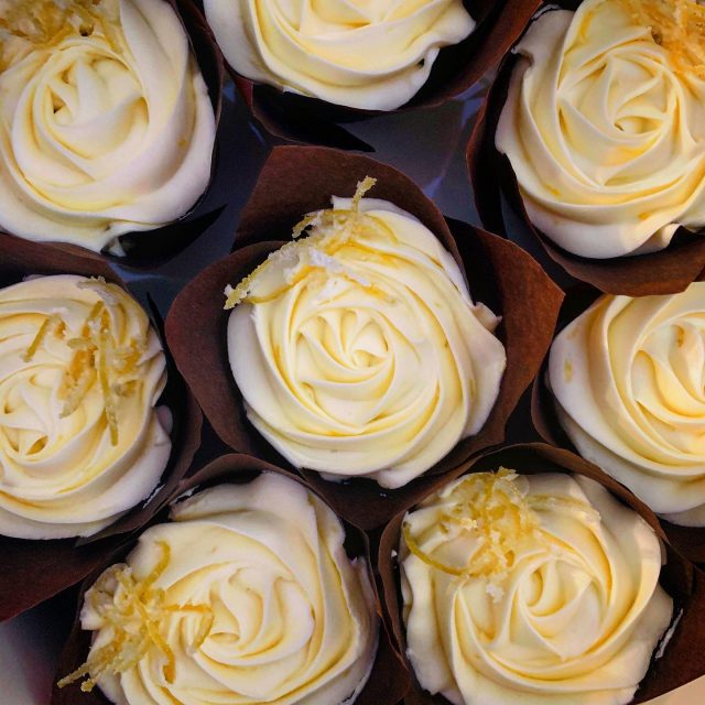 Luscious lemon cupcakes all ready for tomorrow’s opening day @rabbitholeiow - they’re vegan and gluten free too. Open from 10am-4pm for tea, coffee and of course, cake! 

#opening #openingday #firstday #cafe #cupcakes #baking #lemon #cake #bakersofinstagram #bakersofig #vegan #glutenfree